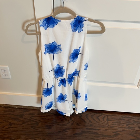 Romper - Picture 2 of 2